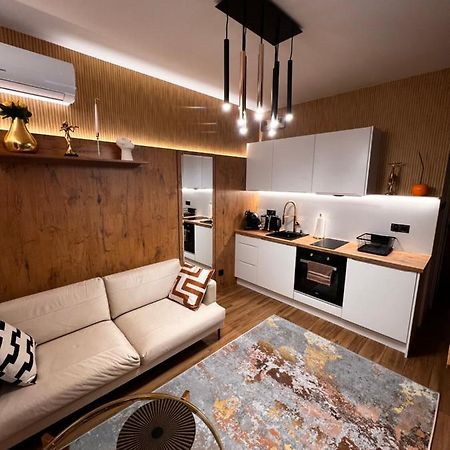 Butikowy Apartament Konin Konin  Buitenkant foto