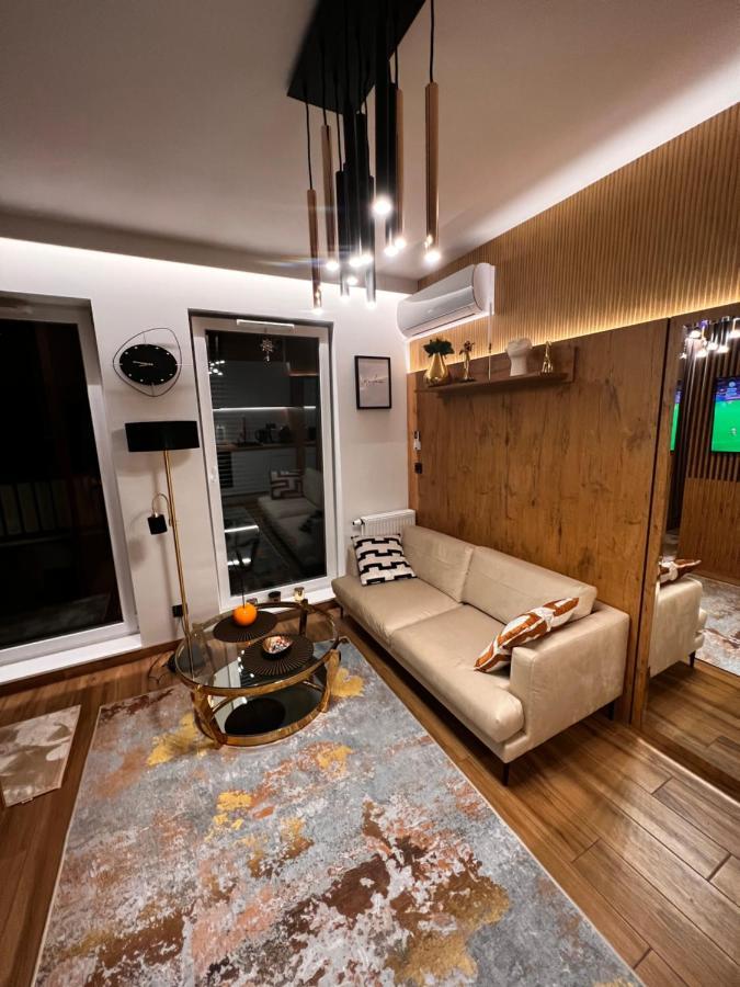 Butikowy Apartament Konin Konin  Buitenkant foto