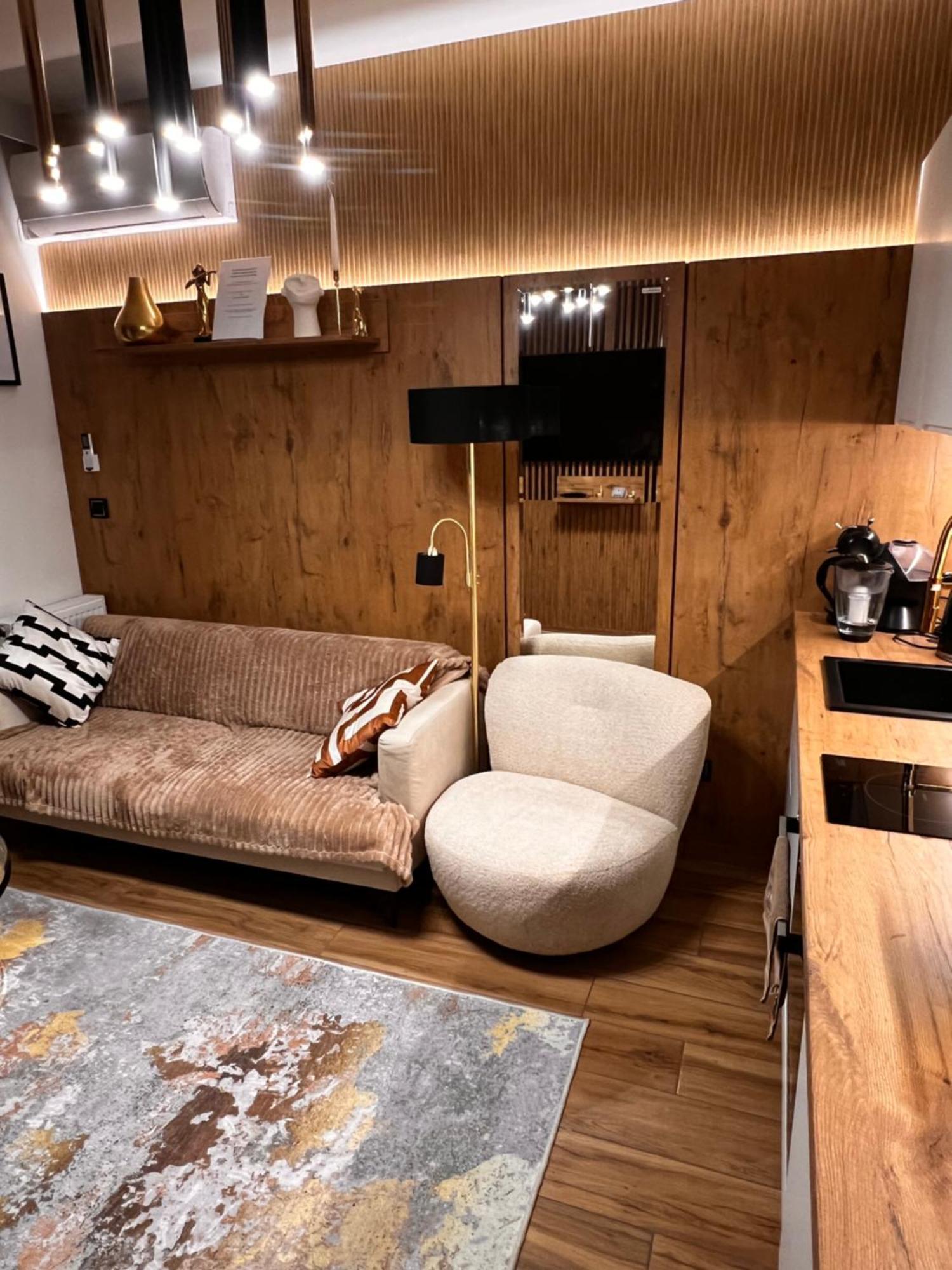 Butikowy Apartament Konin Konin  Buitenkant foto